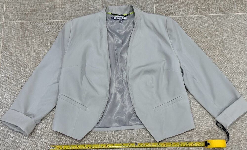 Jennifer Lopez Women's Light Gray Open Front Cropped Blazer Jacket